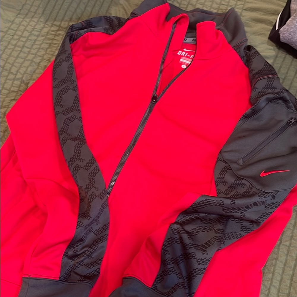 Men’s Nike Red and Gray Zip-Up Jacket size Large